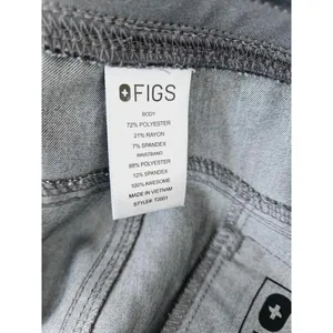 FIGS Cade Cargo Scrub Pants Straight Leg Graphite Gray Women's Small Pants thumbnail 3