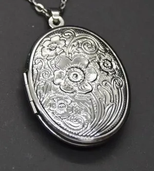 Floral Design Oval Locket Necklace Silver thumbnail 1