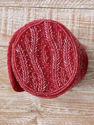 🪩 Handmade Bali Indonesia Red Hand Beaded Cylindrical Clutch Purse 🪩 thumbnail 2