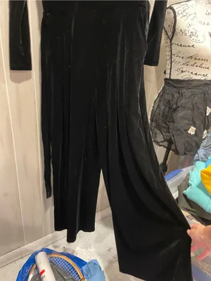 Cute NWT Halara black velvet faux wrap wide leg jumpsuit pockets stretchy active thumbnail 6