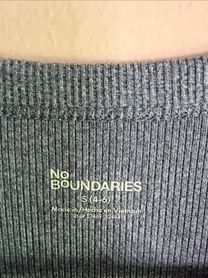 No Boundaries Women's Long Sleeve Crewneck Top - Gray thumbnail 2