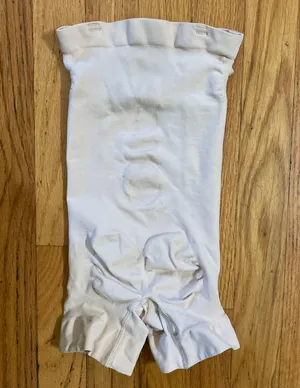 SKIMS Strapless Sculpting Shortie Bodysuit thumbnail 2