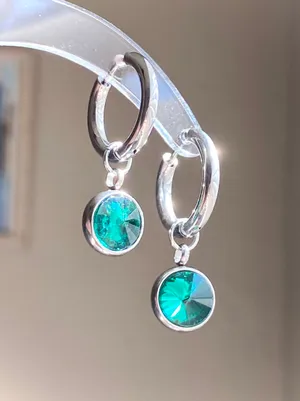 stainless steel green simple minimalist hoop earrings💚 thumbnail 1