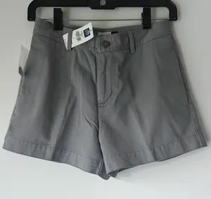 Gap Women’s Grey Chino Shorts thumbnail 1
