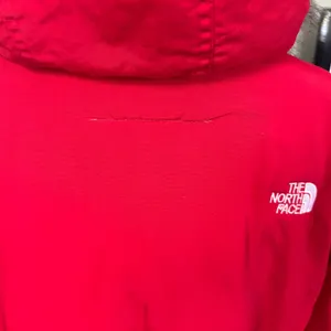 The North Face VTG y2k 800 Fill Down Snorkel Parka Sz XL?Red Faux Fur Belt thumbnail 6