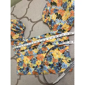 Abercrombie & Fitch square neck ruched puff sleeve top floral print, size large thumbnail 3