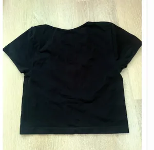 Black Cropped Workout Tee Size Small thumbnail 2