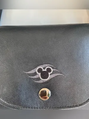 Disney cruise line Longchamp Le Pliage limited edition travel bag Mickey Mouse thumbnail 4