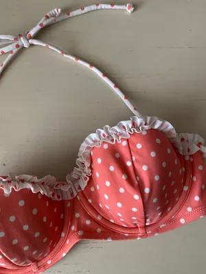Y2k victoria’s secret pink and white polka dot retro style bikini top thumbnail 2