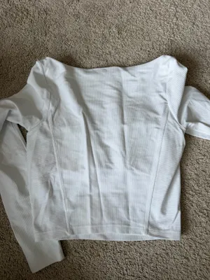 Calia by Carrie Underwood Long Sleeve Top thumbnail 3