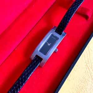 Super CUTE ❤️ GUCCI watch❤️ thumbnail 2