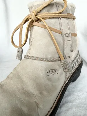 UGG Australia Cove Fieldstone Suede Sheepskin Boots 5136 Womens 8 With Box thumbnail 8