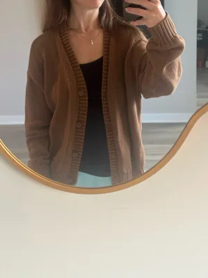 Variety Of Brands From Abercrombie To Banana Republic Closet clean out thumbnail 9
