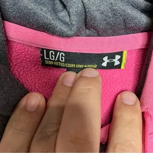 Under Armour‎ semi fitted hoodie size large pink thumbnail 4