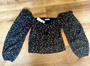 Abercrombie & fitch off the shoulder top thumbnail 1