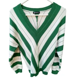 Pretty Garden size S green and white V neck sweater thumbnail 2