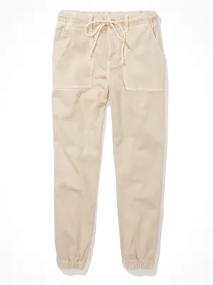 American Eagle Stretch Tomgirl Utility Jogger in Cream Size 2 Regular thumbnail 4