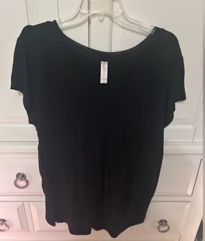 Altar'd State Black Short Sleeve Tee thumbnail 1