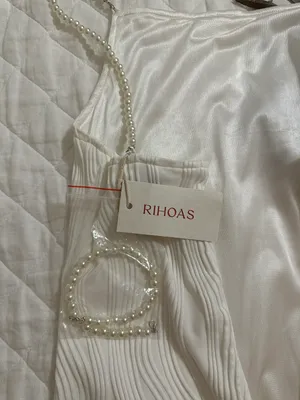 White Dress thumbnail 4