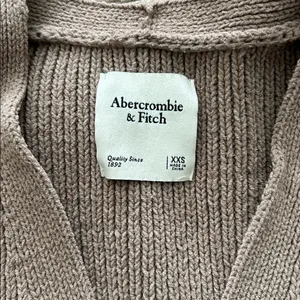 Abercrombie & Fitch Women's Brown Cardigan Sweater thumbnail 2