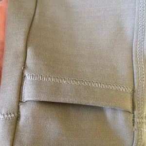 XS Under Armour heat gear gray and white sweat jacket thumbnail 3