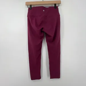Yogalicious Women XS Mid-Rise Capri‎ Legging Maroon Stretch Athleisure Yoga Gym thumbnail 4