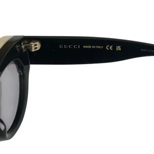 Gucci Cat Eye Crystal Sunglasses Black RARE thumbnail 5