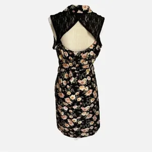 No Boundaries Floral Lace Back Dress XL Junior’s 15-17 EUC thumbnail 4