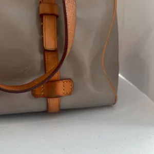 Dooney & Bourke Patent Leather Barrel Satchel in Taupe/Putty gray Vachetta Trim thumbnail 7