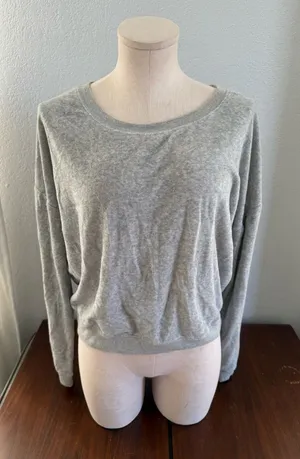 Aeropostale small women’s sweater thumbnail 1