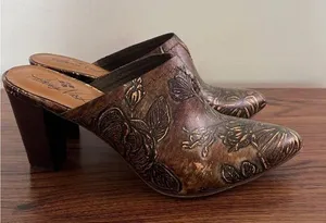Patricia Nash Mules/clogs Ruffina Bronze Florals thumbnail 1