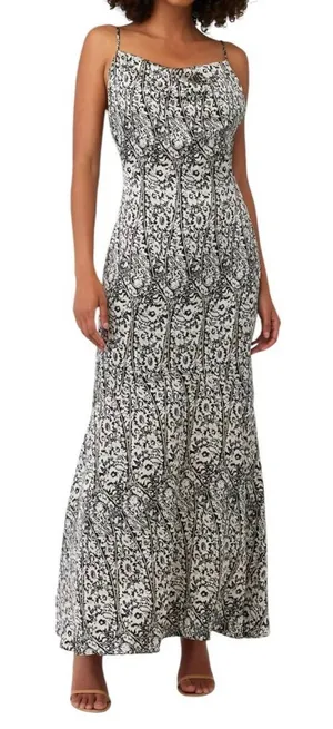 $189 New Elliatt Autonomy Dress - Black &White - XS thumbnail 1
