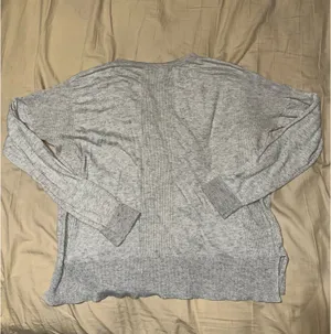 Forever 21 Grey Sweater thumbnail 5