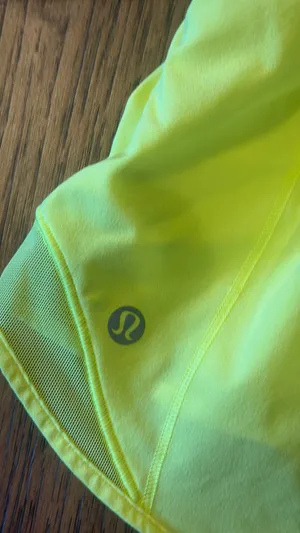 Lululemon Hotty Shorts 2.5" Hot High-Rise thumbnail 4