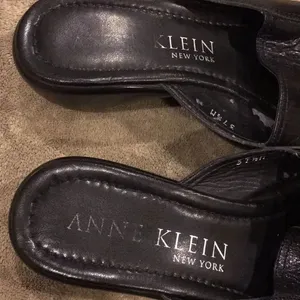 Anne Klein’s Black Leather Slip On Sandals thumbnail 3