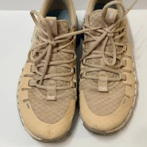 Nike Free Metcon 5 Sanddrift Sneakers Shoes DV3950-105 Women's 9.5 thumbnail 7