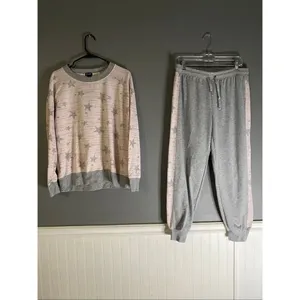 Splendid Star Crew Neck Sweater Pajama Pants Set Size Large thumbnail 3