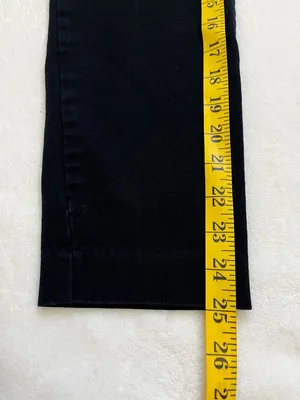 Old Navy Women's High Rise Pixie Pants Size 6 thumbnail 8