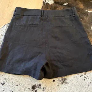 FREE PEOPLE Chelsea Shorts Tailored Linen Pleated Relaxed‎ Black ize 6 thumbnail 4