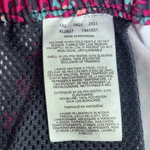 Columbia Women's Colorful Running Outdoors Shorts with mesh pockets XL thumbnail 5