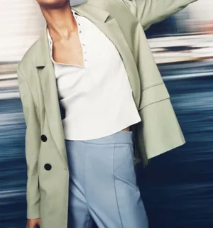 Zara HIGH WAISTED‎ STRAIGHT CUT PANTS thumbnail 1