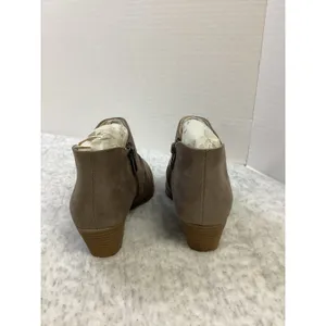 LifeStride Reba Doe Ecomicro Ankle Boots Taupe Ruched Pointed Toe 6M‎ I6539S1020 thumbnail 3