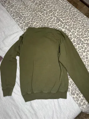 Sporty & Rich Olive Pullover Hoodie with Logo Tag thumbnail 5