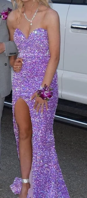 Portia and Scarlett Prom Dress thumbnail 1