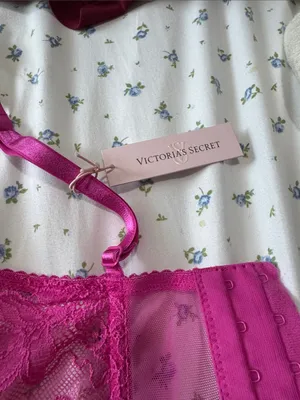 NEW WITH TAG Victoria’s Secret Dream Angels Lace Longline push up Bra thumbnail 2