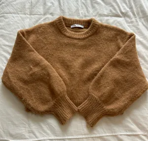 Tan Cropped ZARA Sweater thumbnail 1