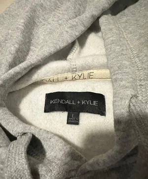 Kendall & Kylie Hoodie thumbnail 2