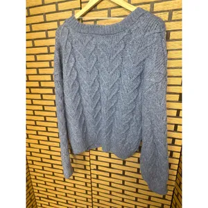 No Boundaries Blue V Neck‎ Sweater Size Medium thumbnail 2