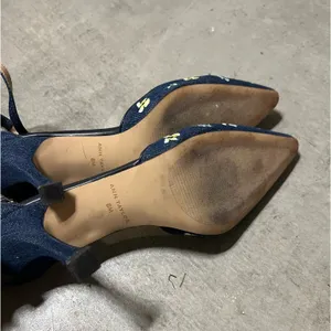 Ann Taylor Navy Blue Floral Embroidered Design Flowers Pointed Kitten Heels Sandals thumbnail 7
