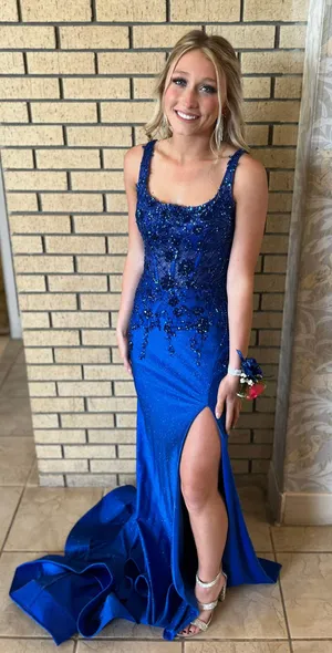 AMARRA PROM DRESS Size 4 thumbnail 1